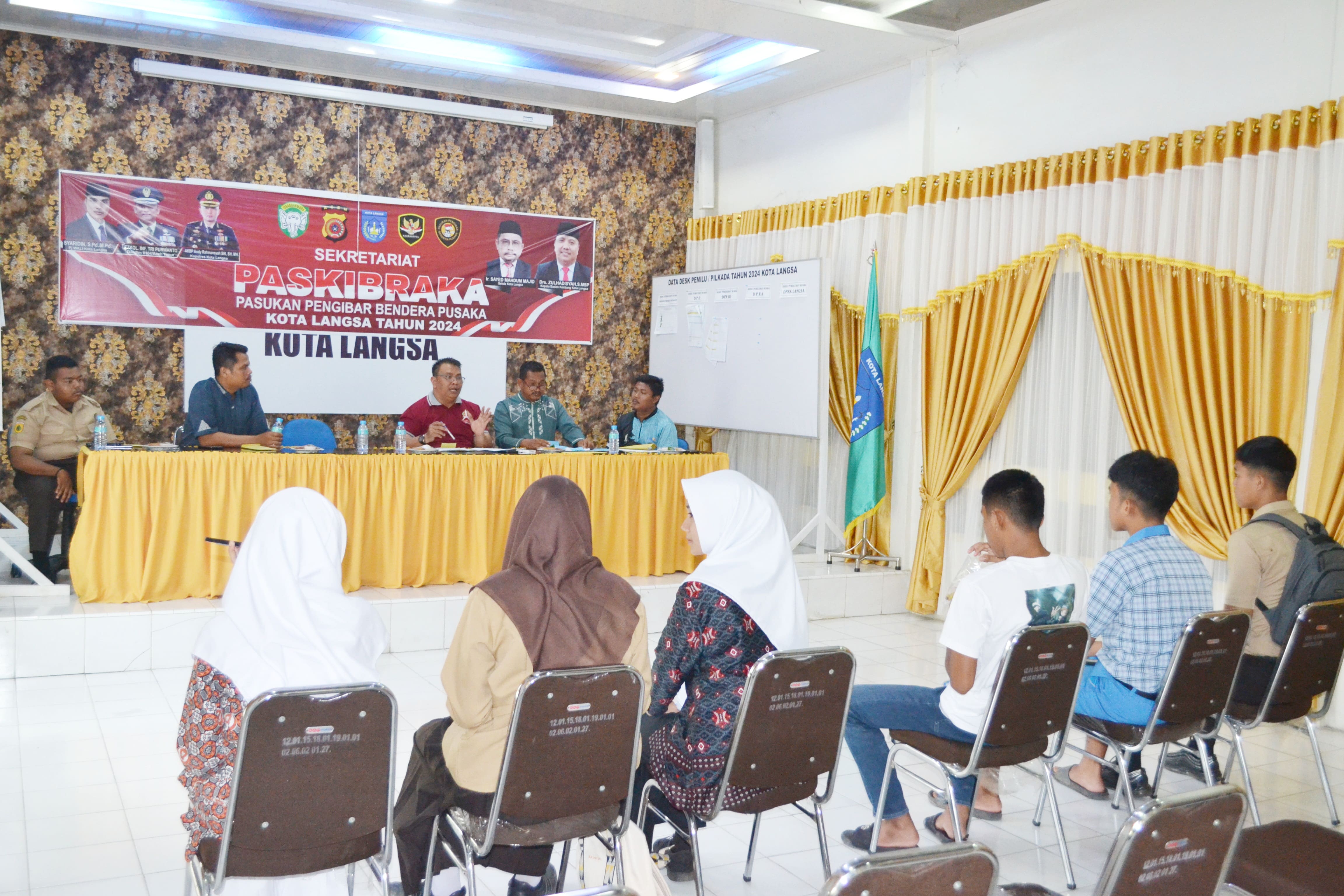 Bimbingan dan Arahan kepada 6 Anggota Paskibra Kota Langsa